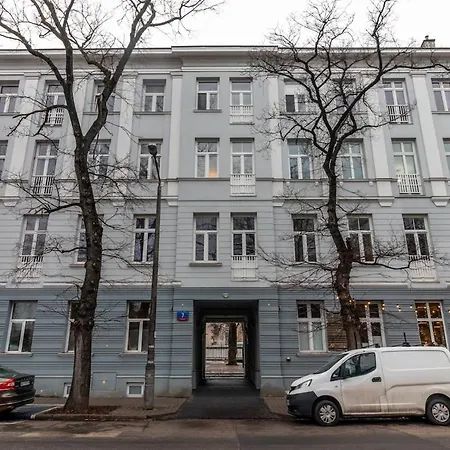 Close- Urban Chic - Praga Polnoc - Stays&marcinkowskiego 2